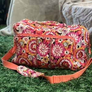 Vera Bradley weekender bag